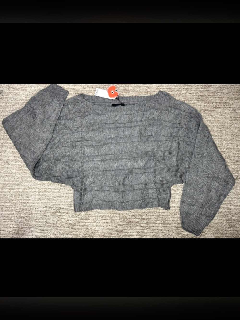 Cider Grey Cropped Cable-knit Sweater
NWT size XL